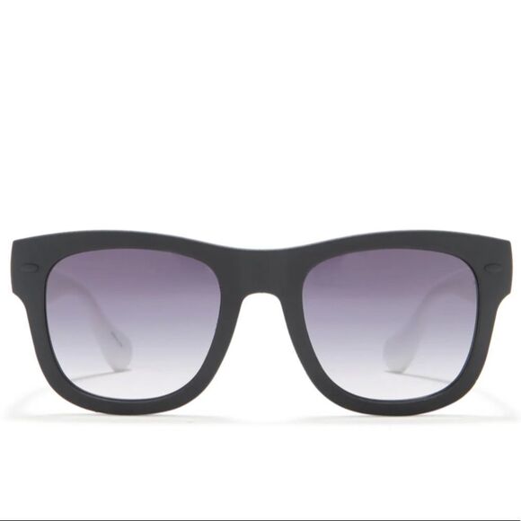 Havaianas Black And White Frame Gray Lenses Cat Eye Sunglasses - Picture 3 of 3